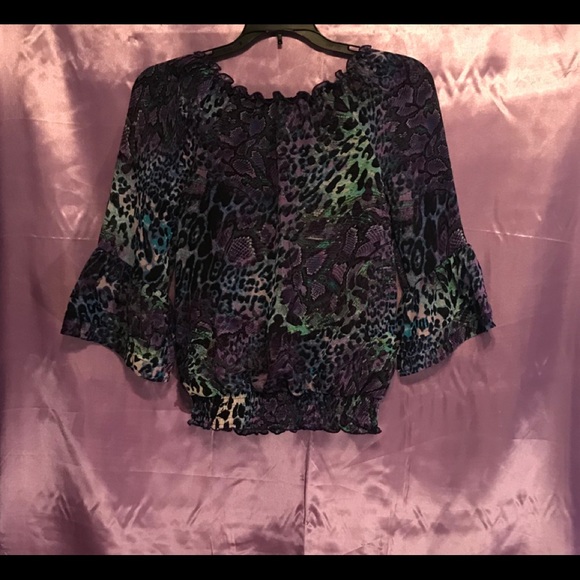 Amy Byer Top - Picture 3 of 6